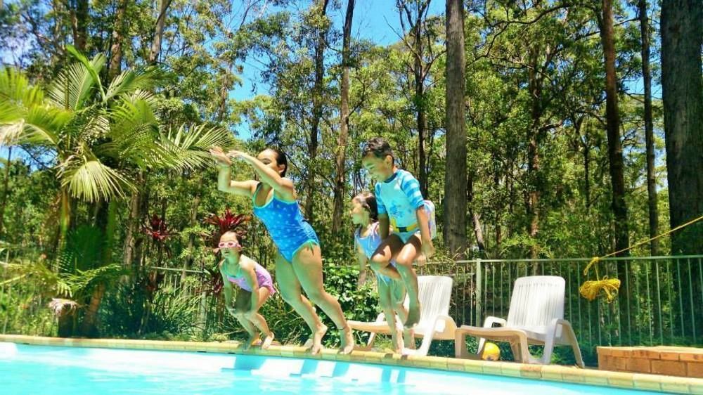 Chiltern Lodge Country Retreat โอลด์บาร์ ภายนอก รูปภาพ