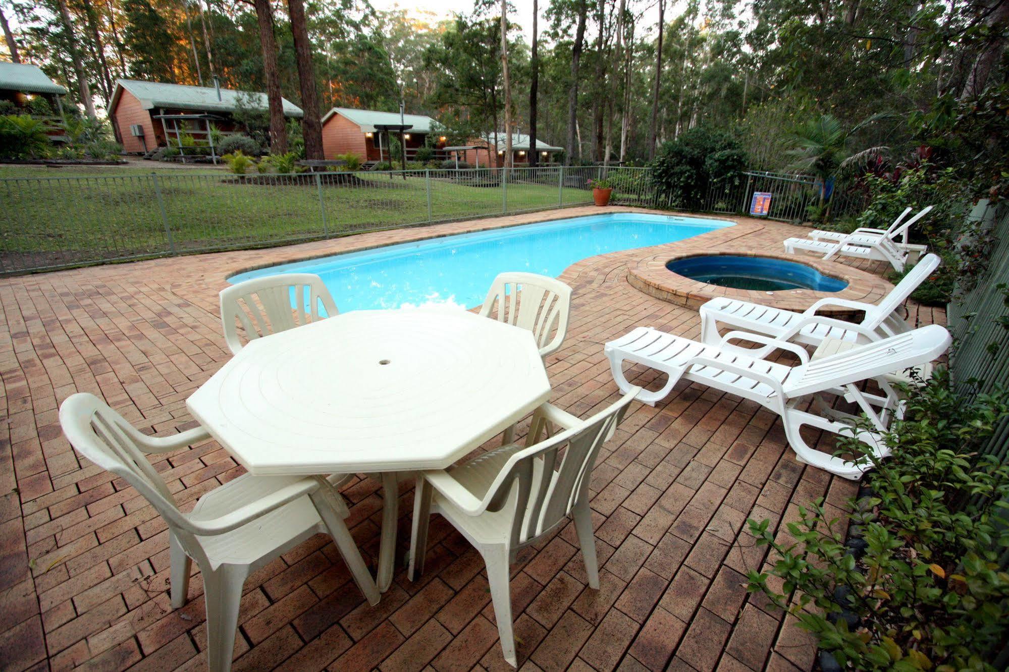 Chiltern Lodge Country Retreat โอลด์บาร์ ภายนอก รูปภาพ